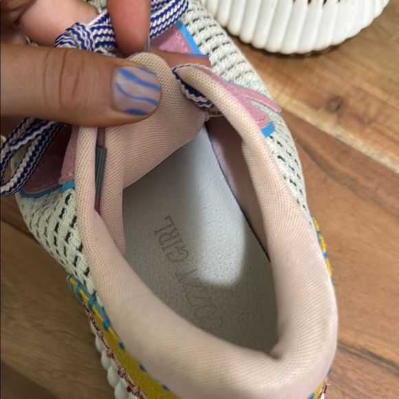 Cozzy Girl Coachel Colorful Sneakers - Picture 6 of 8